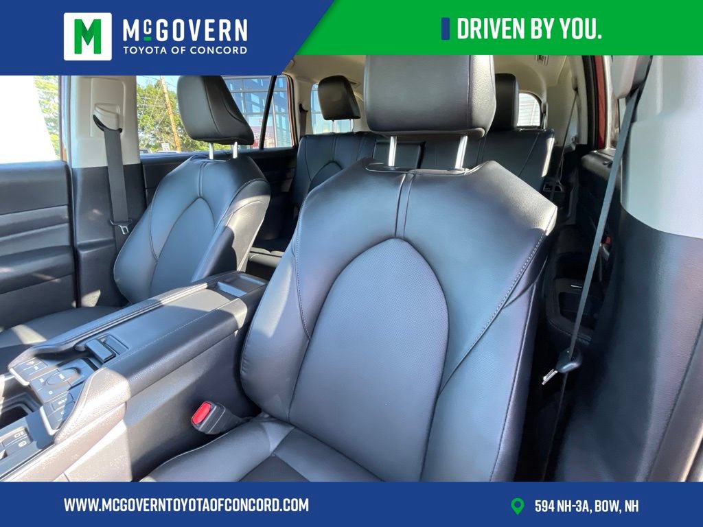 Used 2026 Toyota Grand Highlander AWD image 9