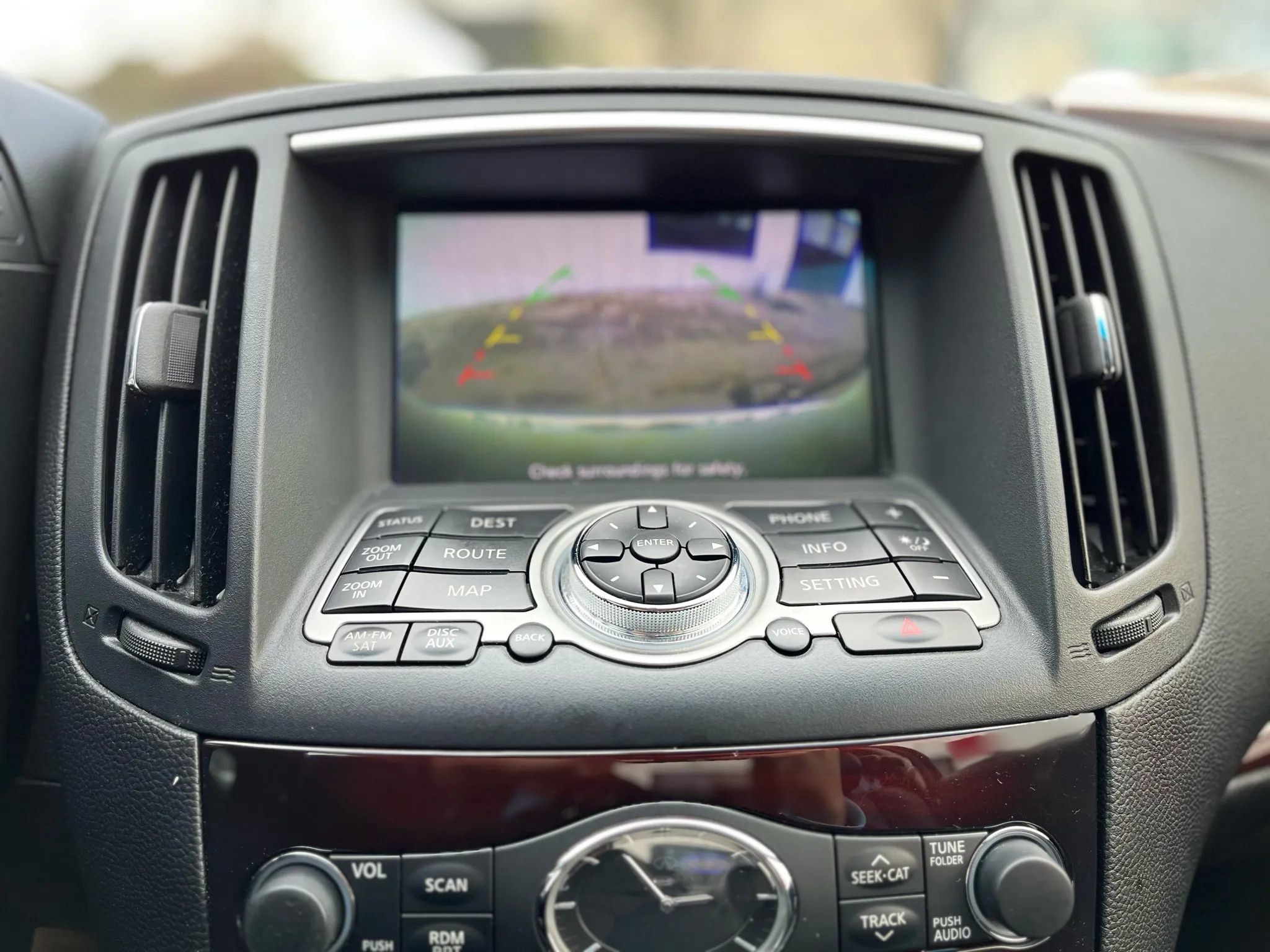 Used 2013 INFINITI G37 Journey w/ Premium Pkg image 22