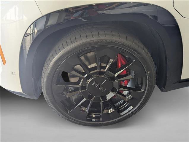 New 2026 BMW XM Label Red image 8