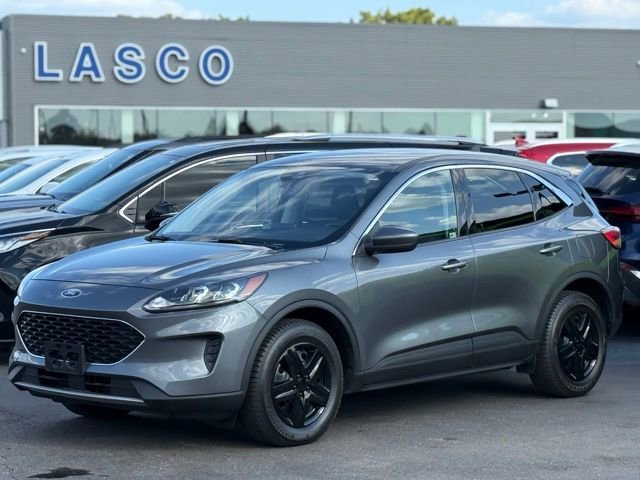 Used 2021 Ford Escape SE w/ Cold Weather Package