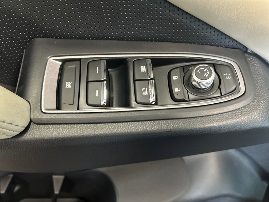 New 2026 Subaru Ascent Limited AWD/4WD image 24