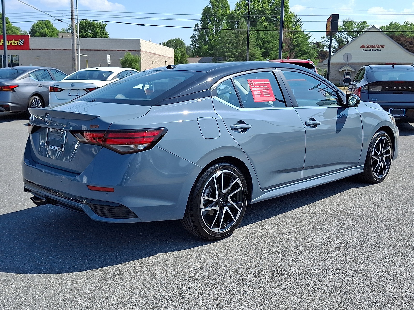 Certified 2025 Nissan Sentra SR w/ SR Premium Package FWD image 7
