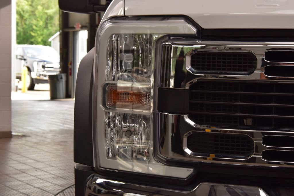Used 2023 Ford F450 XL AWD/4WD image 6