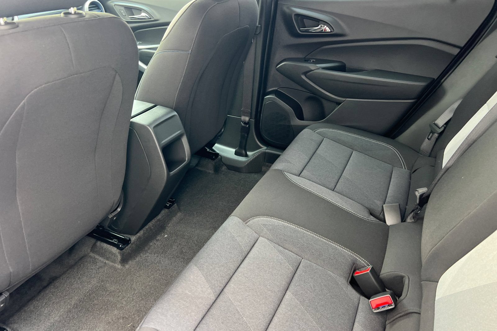 New 2026 Chevrolet Trax LS w/ LS Convenience Package FWD image 9