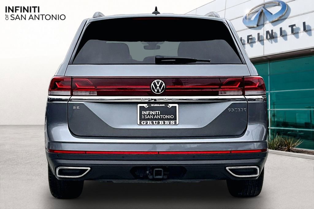 Used 2025 Volkswagen Atlas SE FWD image 5