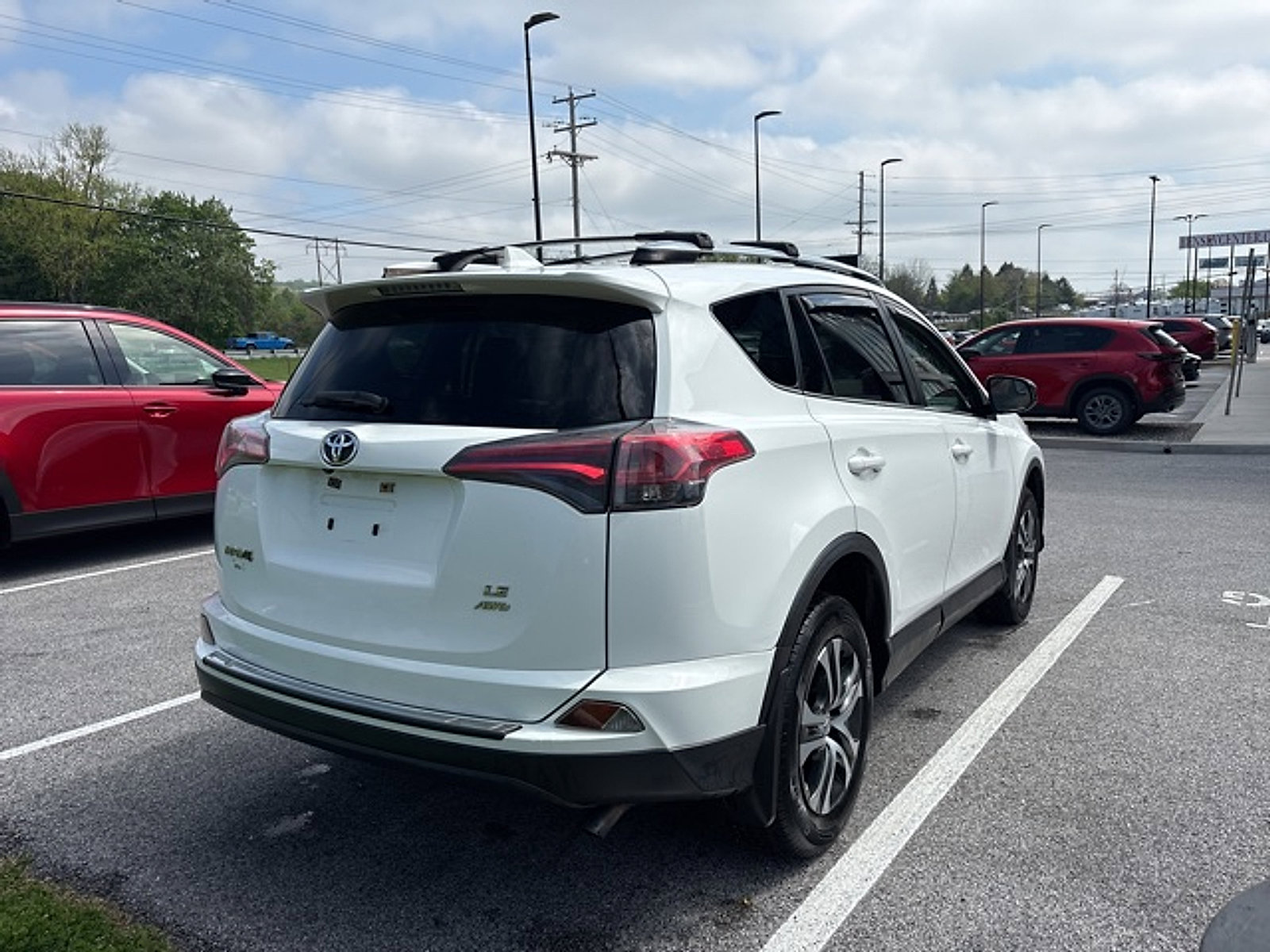 Used 2017 Toyota RAV4 LE w/ All Weather Liner Package AWD/4WD image 5