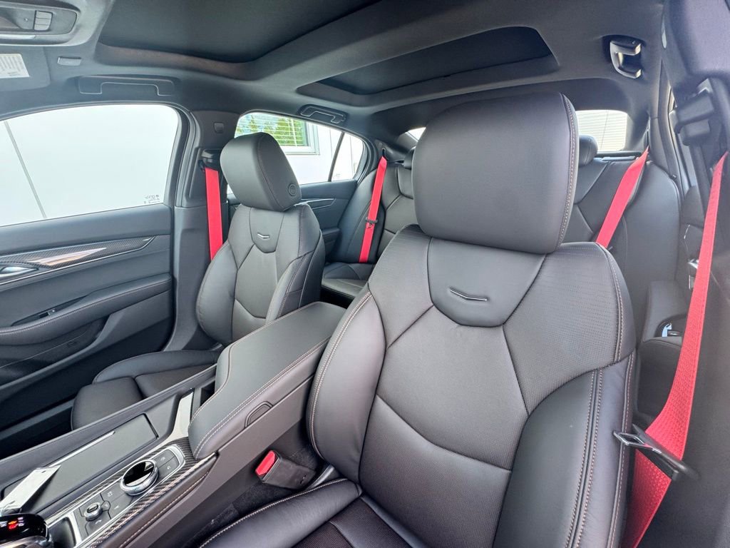 New 2026 Cadillac CT5 V RWD image 11