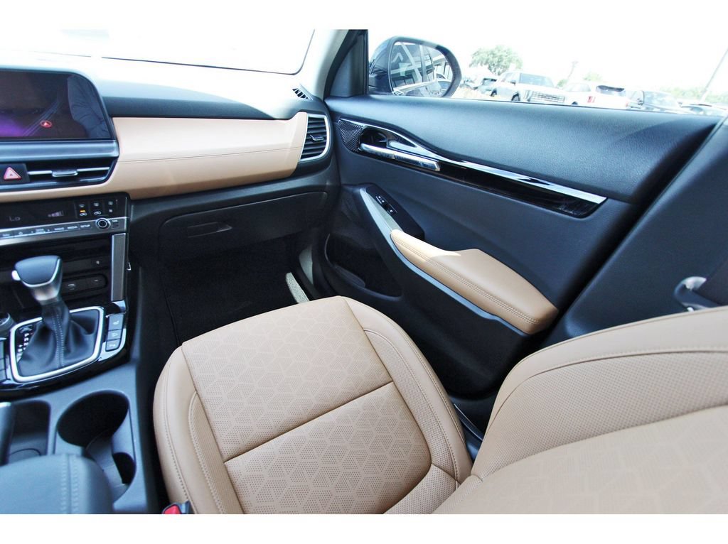 Used 2026 Kia Seltos EX w/ EX Sunroof Package FWD image 11