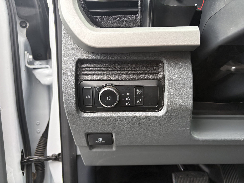 Certified 2024 Ford F350 XLT image 29