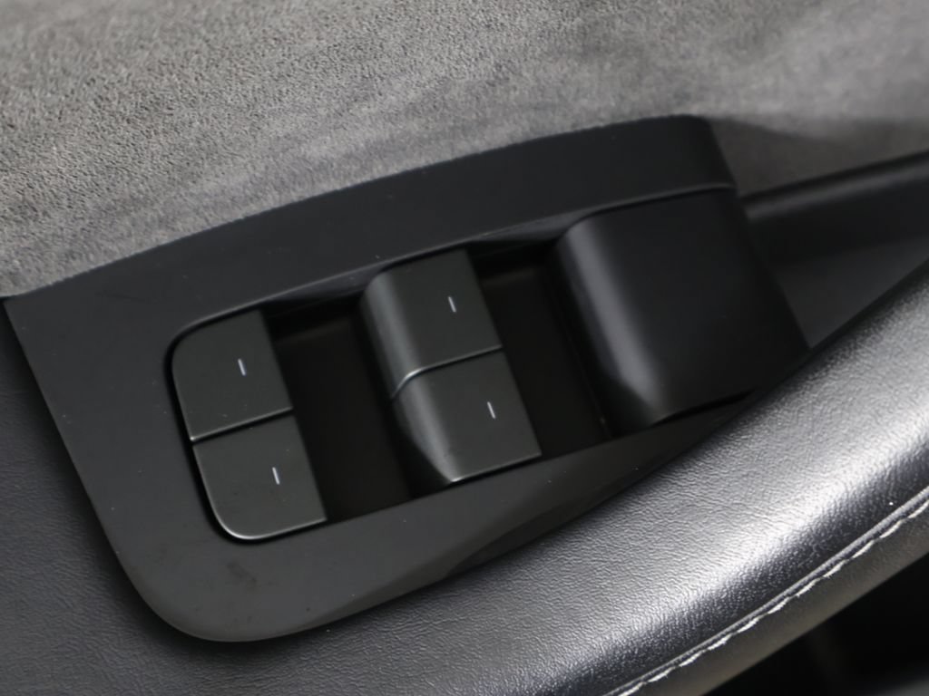 Used 2023 Tesla Model 3 Standard Range RWD image 39
