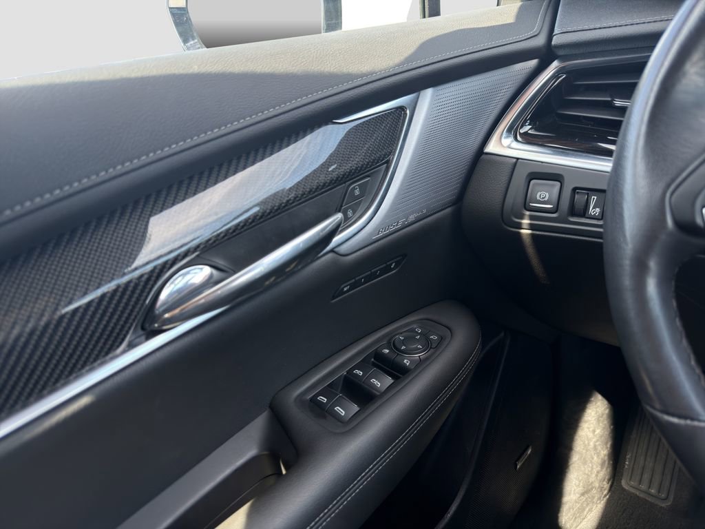Used 2024 Cadillac XT6 Sport AWD/4WD image 25