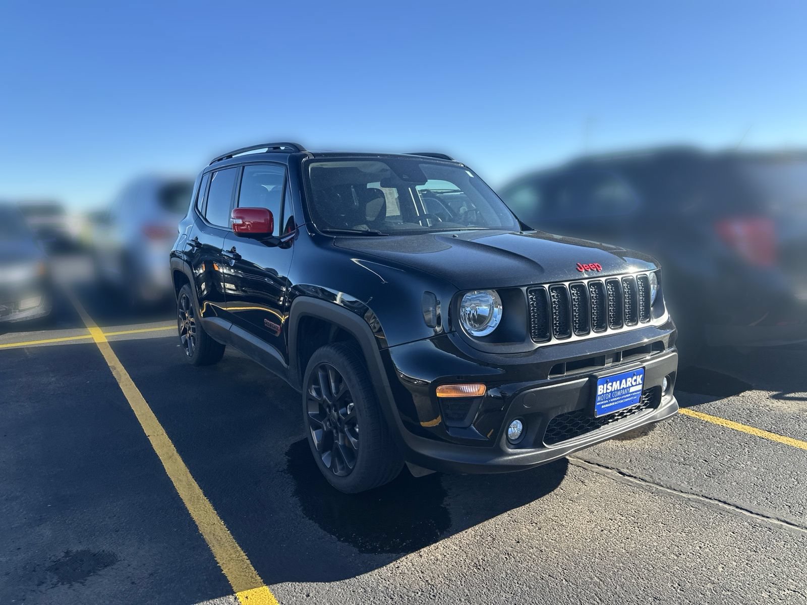 Used 2023 Jeep Renegade Latitude AWD/4WD image 2