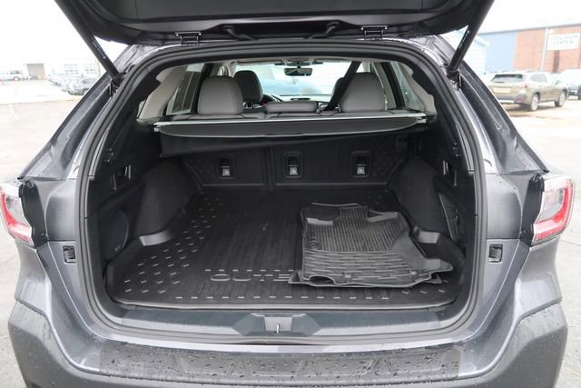 Certified 2025 Subaru Outback Limited w/ Popular Package #2 image 33
