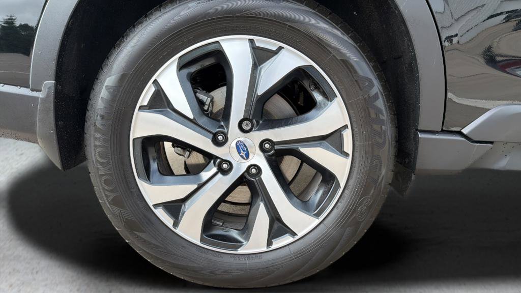 Used 2021 Subaru Outback Touring AWD/4WD image 28