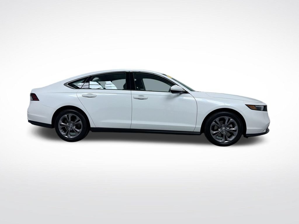 Used 2024 Honda Accord EX image 10