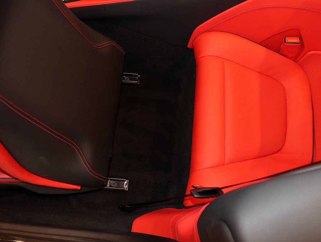 Certified 2022 Ferrari Portofino M image 87