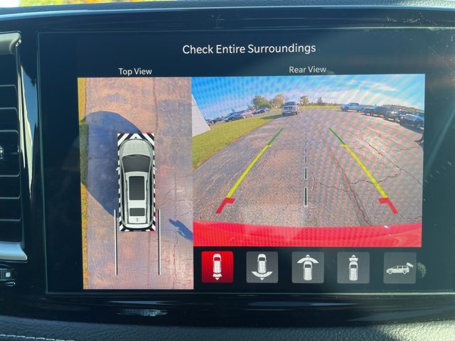 New 2026 Chrysler Pacifica Select image 29