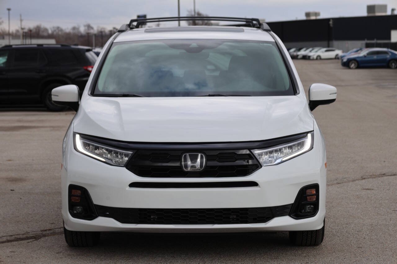 Used 2025 Honda Odyssey Elite image 5