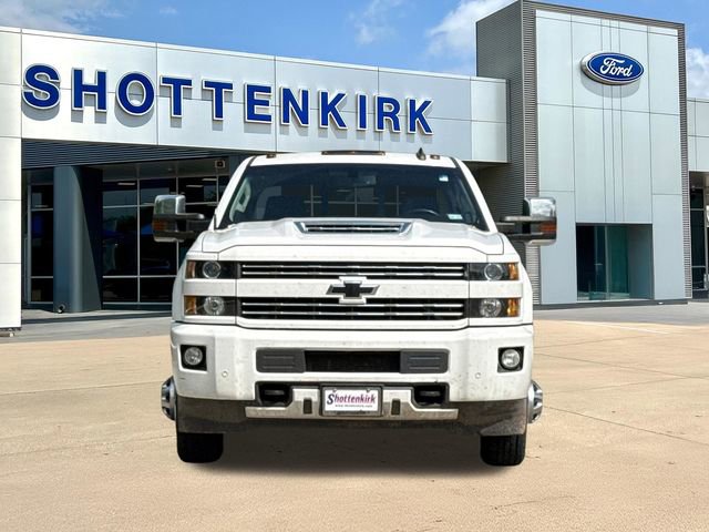 Used 2019 Chevrolet Silverado 3500 LT w/ LT Convenience Package AWD/4WD image 2