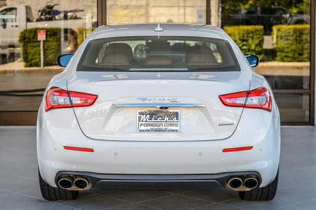 Used 2018 Maserati Ghibli RWD image 8