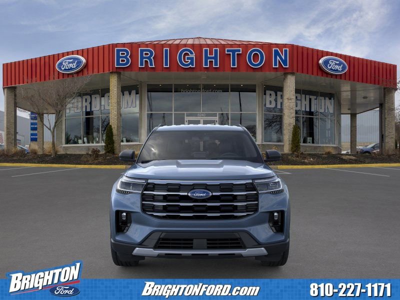 Used 2026 Ford Explorer Active w/ Active Comfort Package AWD/4WD image 5