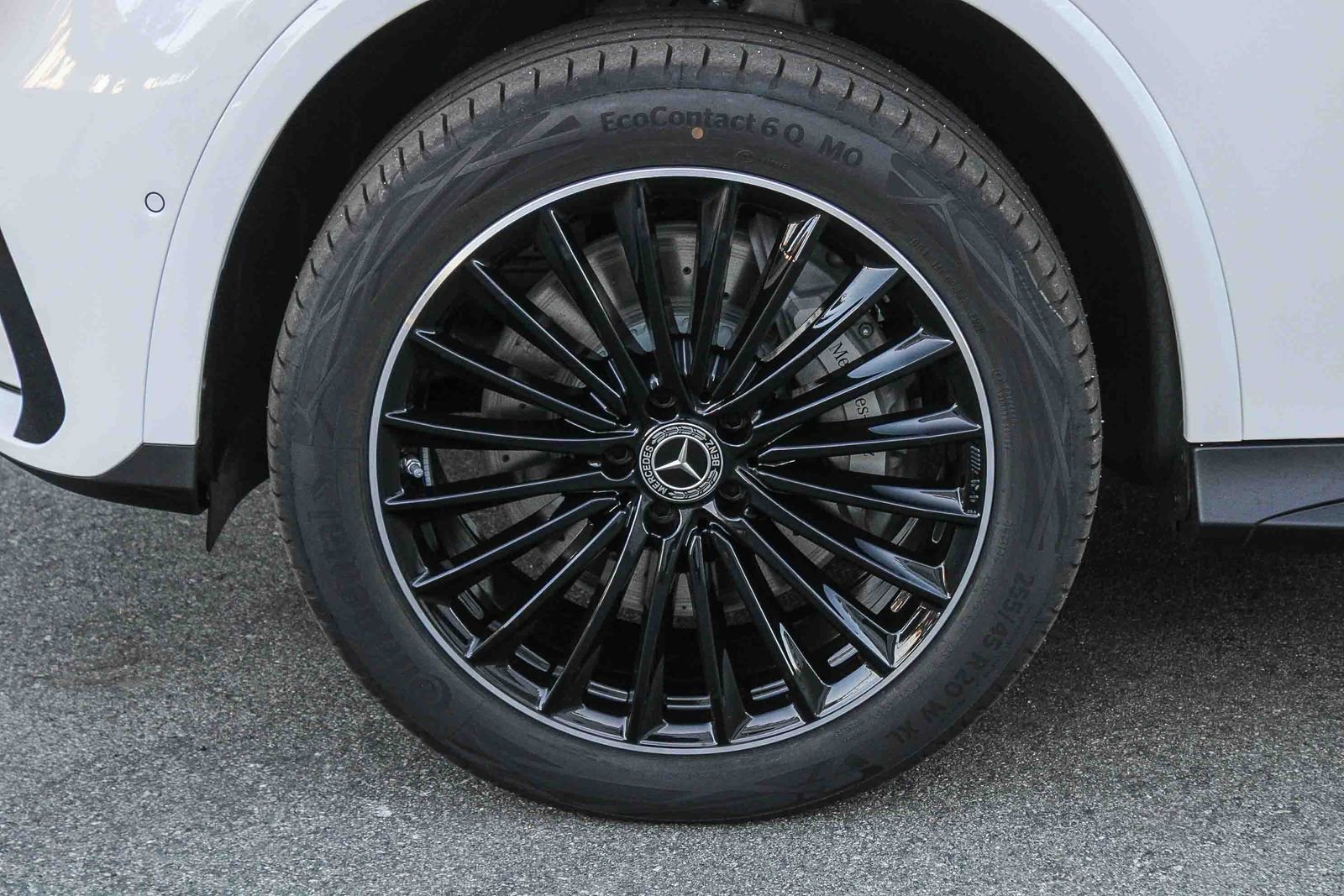 New 2026 Mercedes-Benz GLC 300 4MATIC image 11