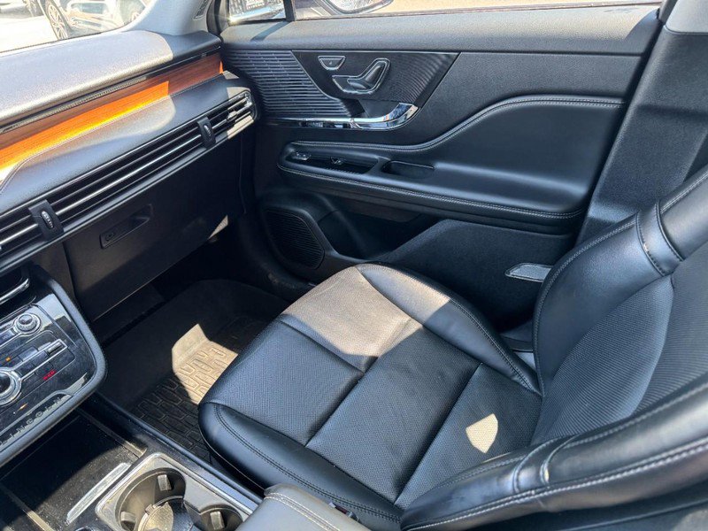 Used 2022 Lincoln Corsair Reserve w/ Elements Package AWD/4WD image 11