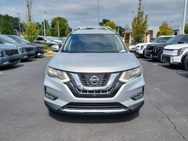 Used 2019 Nissan Rogue SL FWD image 2