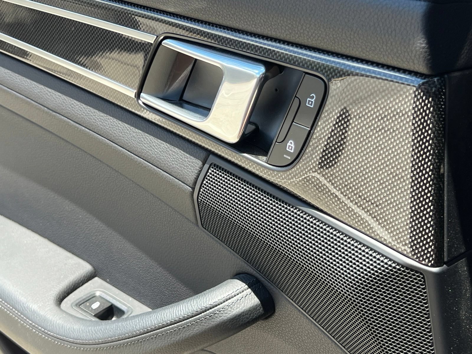 Certified 2023 Porsche Panamera 4 Platinum Edition AWD/4WD image 35