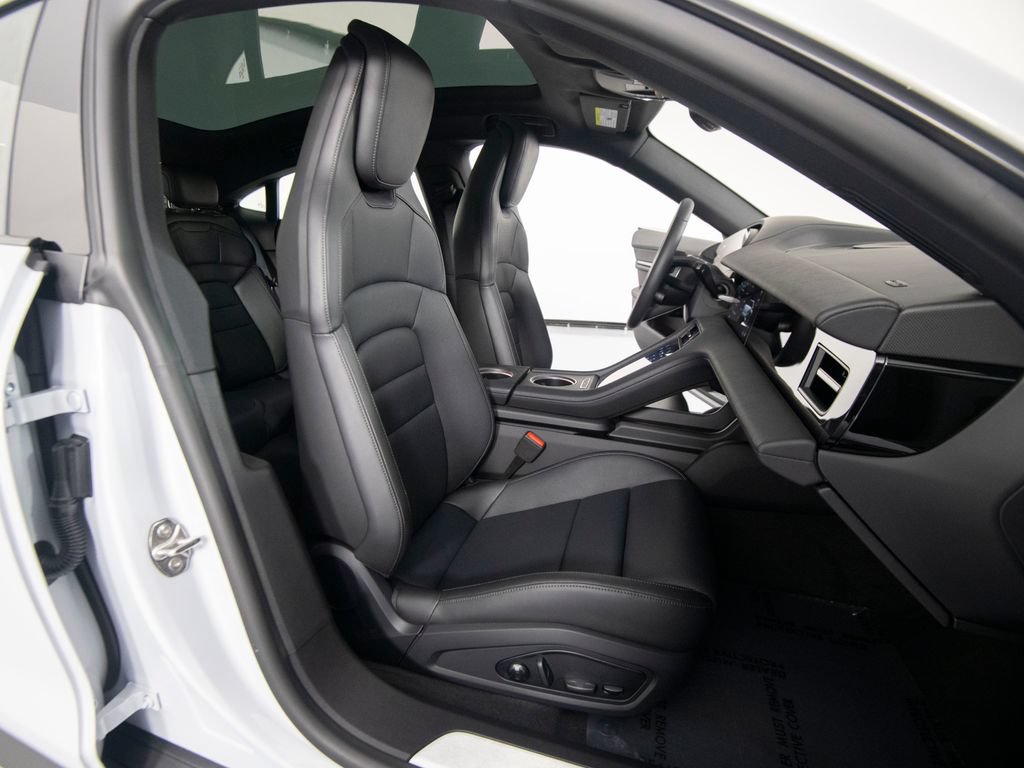 New 2026 Porsche Taycan AWD/4WD image 34