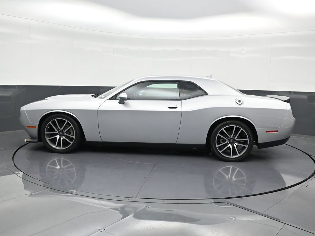 Used 2023 Dodge Challenger GT w/ Plus Package image 2