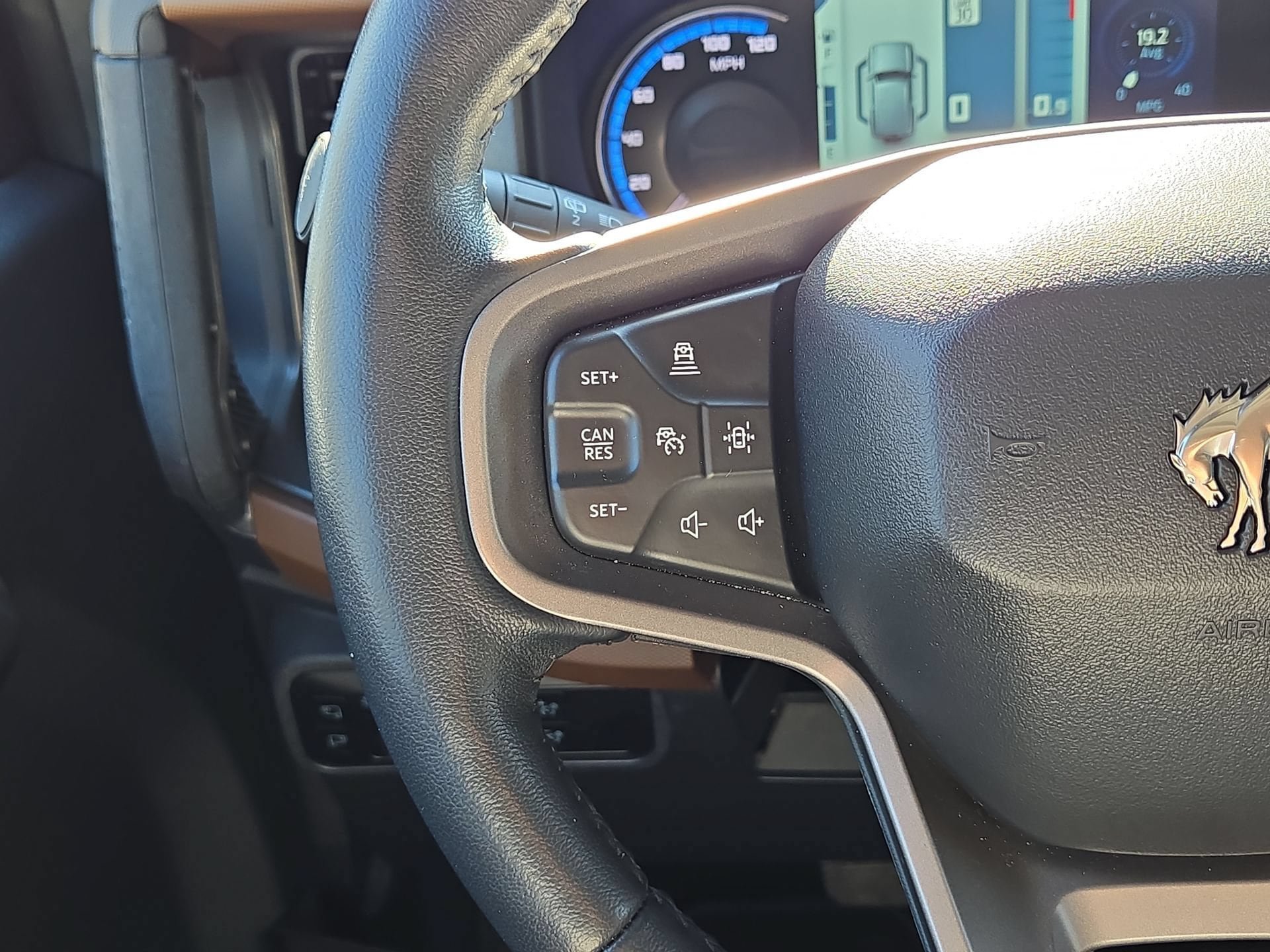 Used 2024 Ford Bronco Outer Banks AWD/4WD image 21