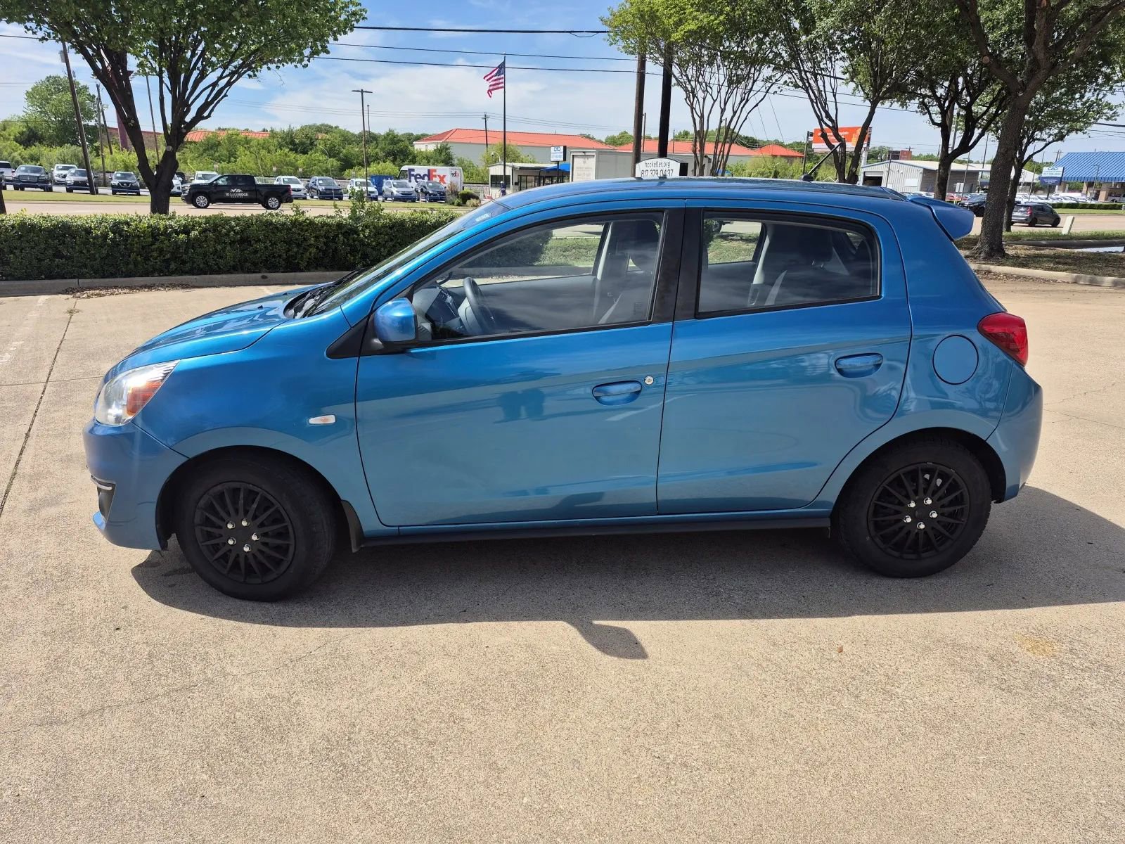 Used 2019 Mitsubishi Mirage RF FWD image 2