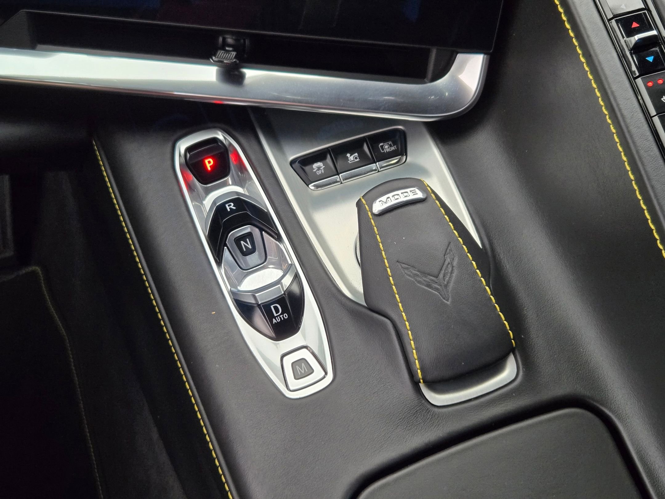 Certified 2020 Chevrolet Corvette Stingray Premium Conv w/ 3LT Preferred Equipment Group image 17