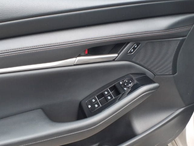 Used 2025 MAZDA MAZDA3 s Sport FWD image 10