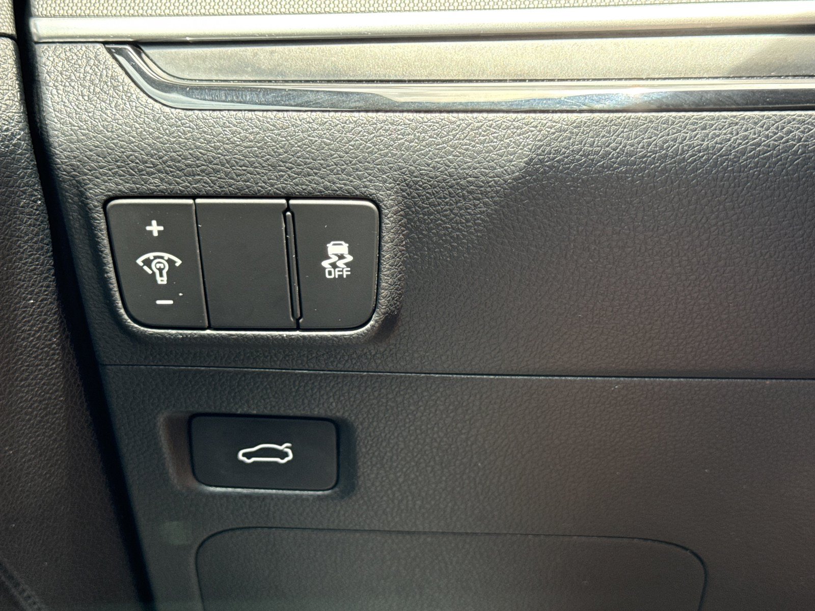 Used 2025 Kia K5 LXS FWD image 18