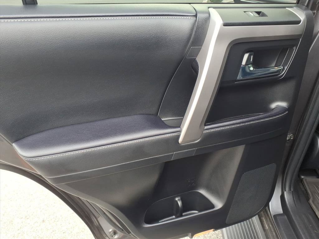 Used 2023 Toyota 4Runner SR5 Premium w/ Moonroof Package AWD/4WD image 22