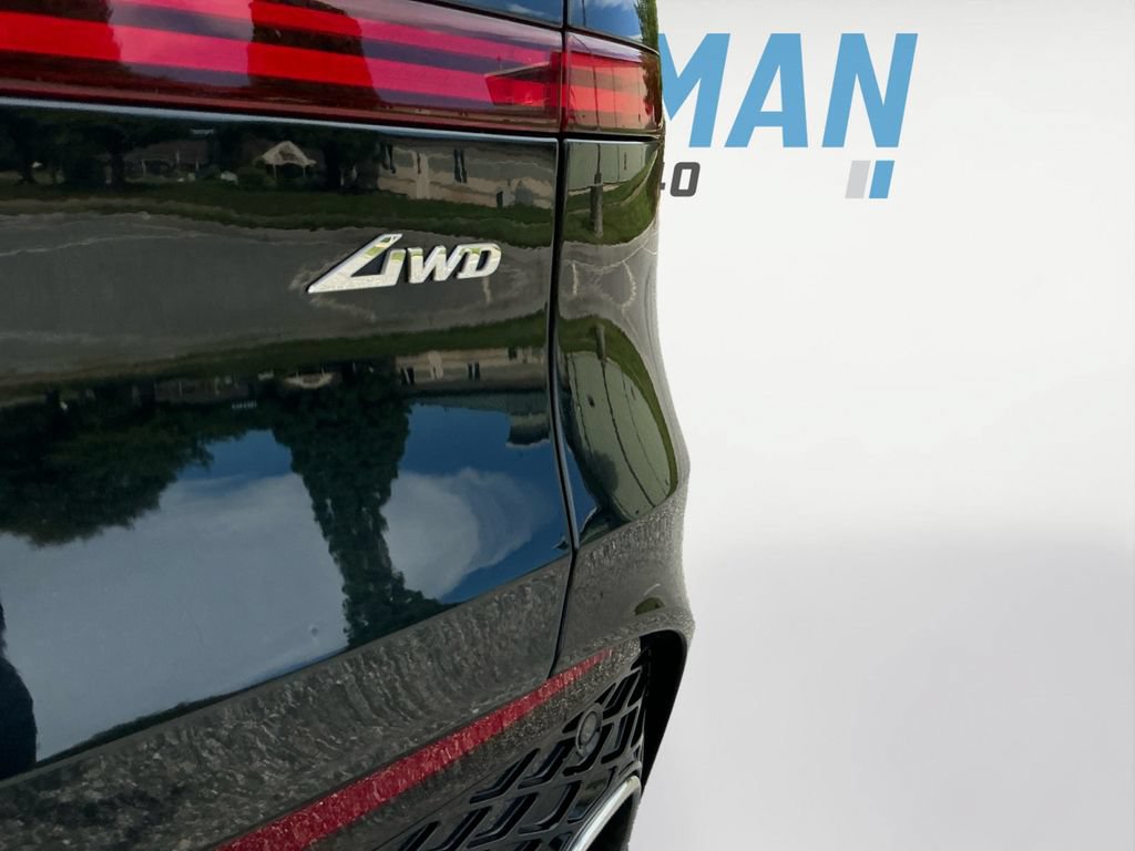 Used 2025 Genesis GV70 2.5T AWD/4WD image 23