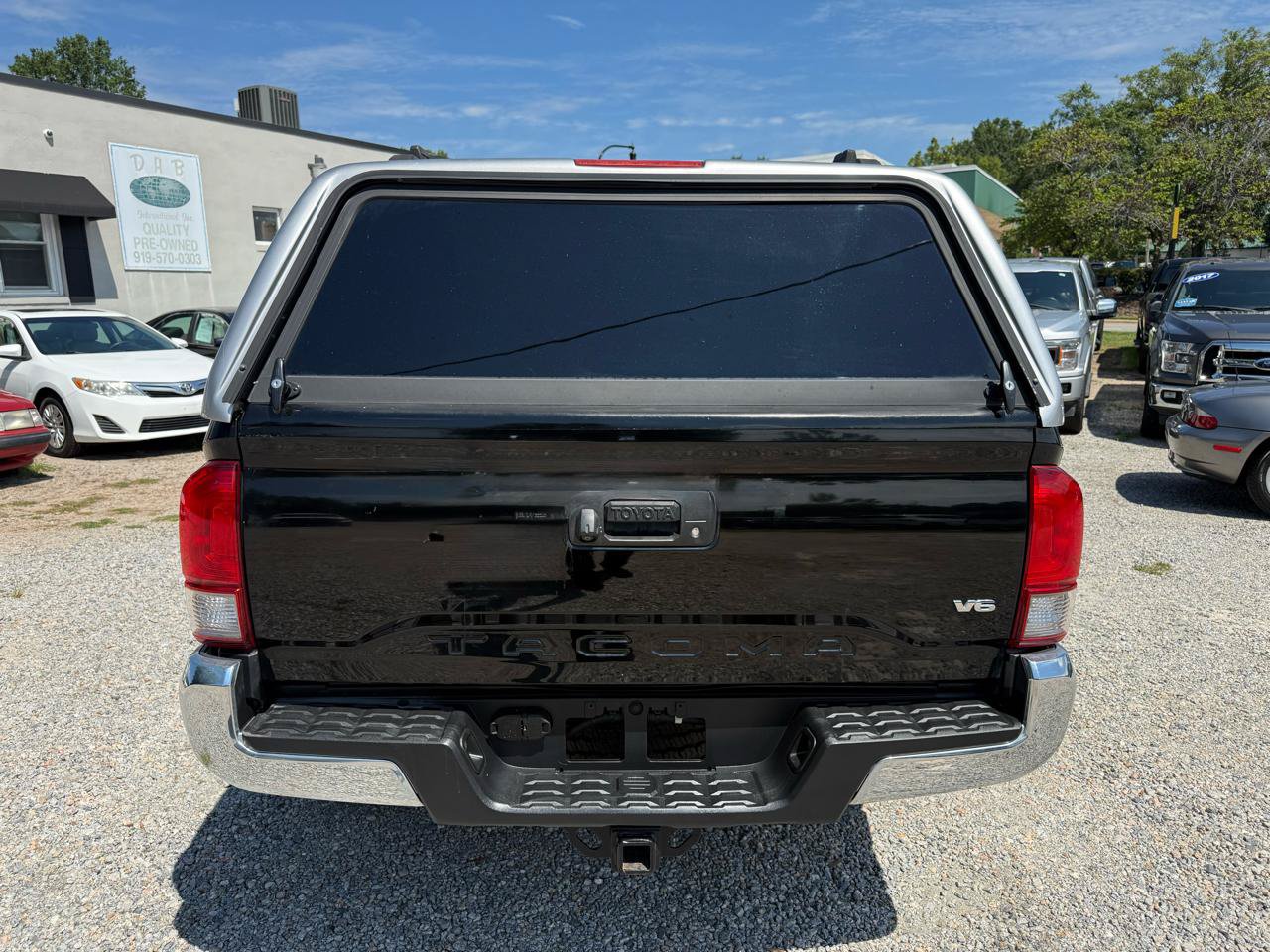 Used 2016 Toyota Tacoma TRD Off-Road w/ Towing Package RWD image 6