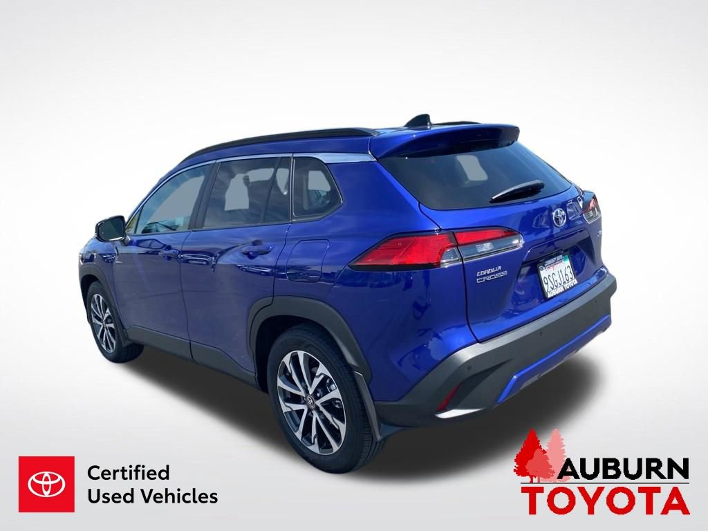 Certified 2025 Toyota Corolla Cross XLE w/ Convenience Package FWD image 6