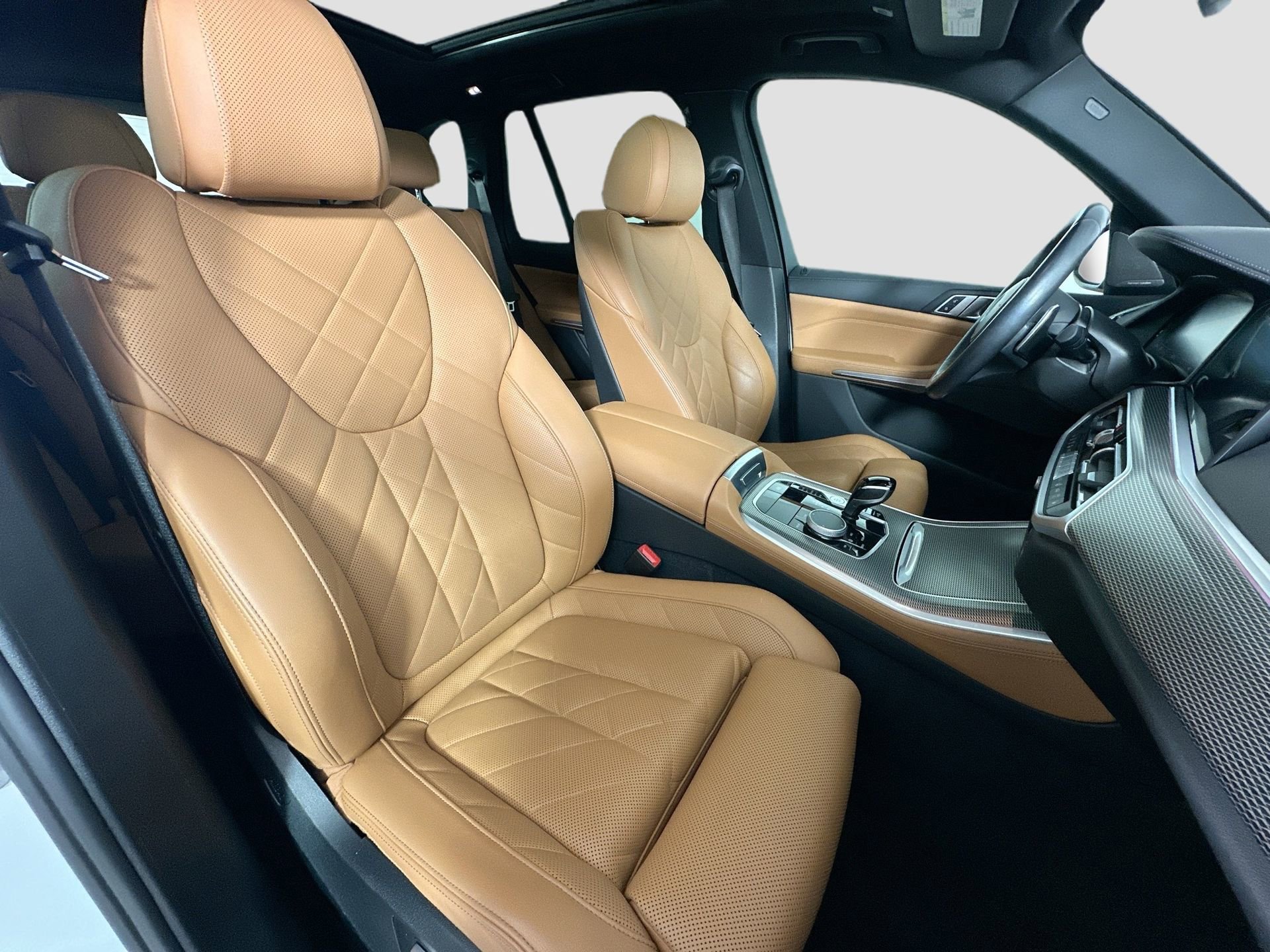 Used 2023 BMW X5 xDrive40i w/ M Sport Package image 29