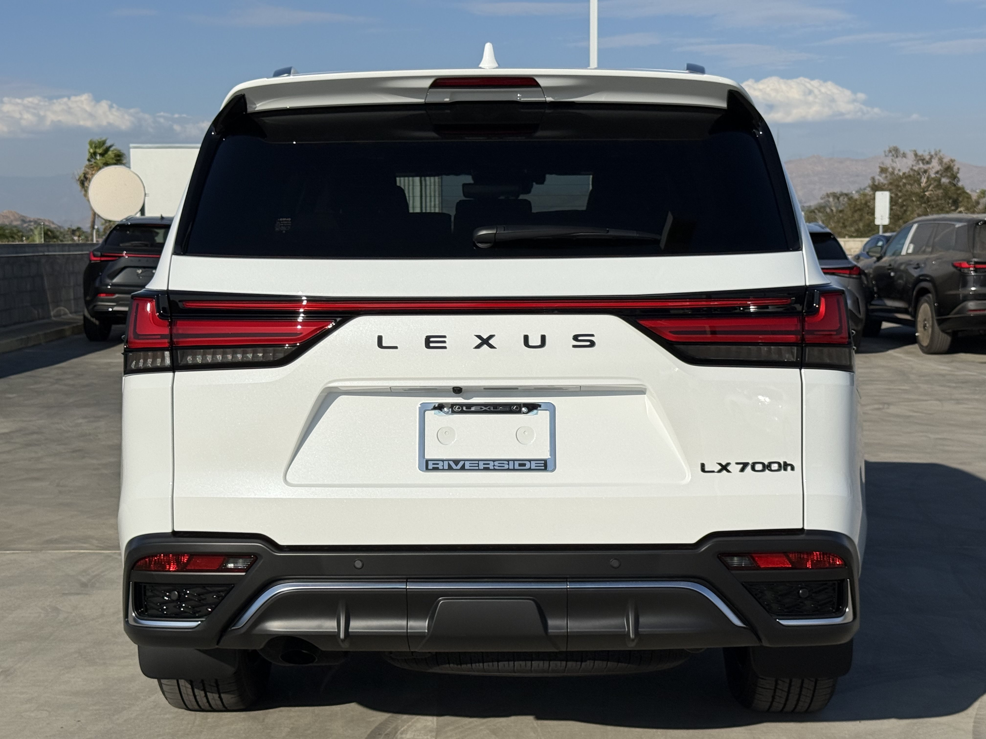 New 2026 Lexus LX 700h F Sport AWD/4WD image 11
