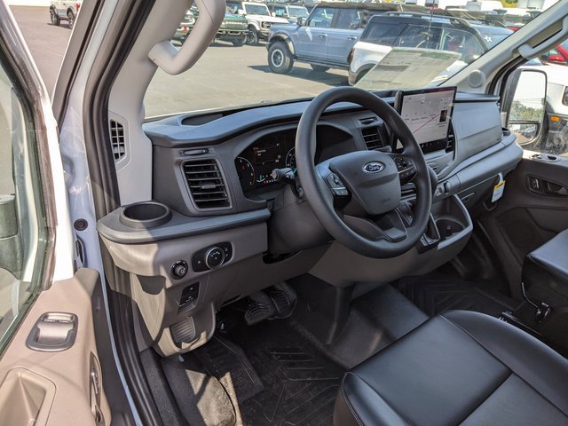 New 2024 Ford Transit 250 HR image 4