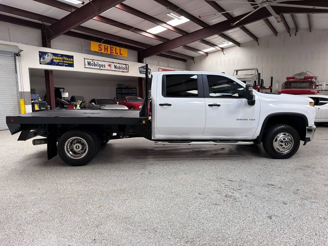 Used 2023 Chevrolet Silverado 3500 W/T w/ WT Convenience Package AWD/4WD image 9