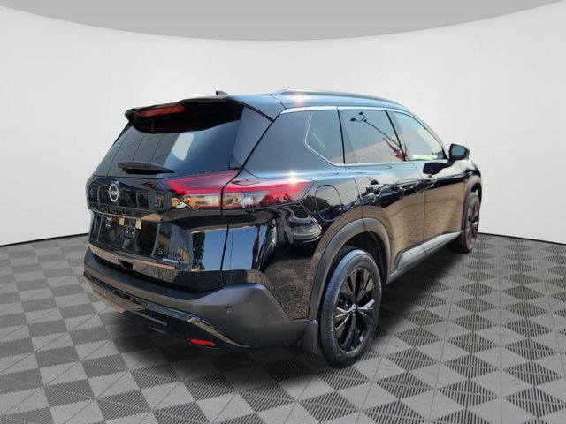 Certified 2023 Nissan Rogue SV w/ SV Premium B Package AWD/4WD image 4