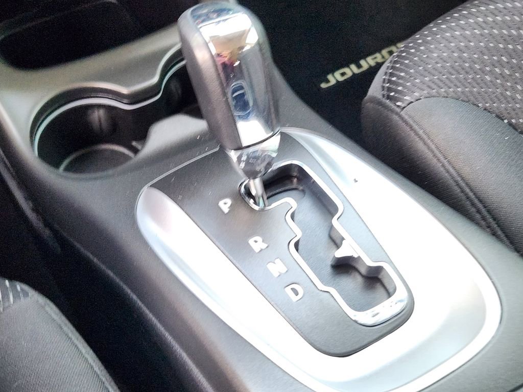 Used 2017 Dodge Journey Crossroad image 20