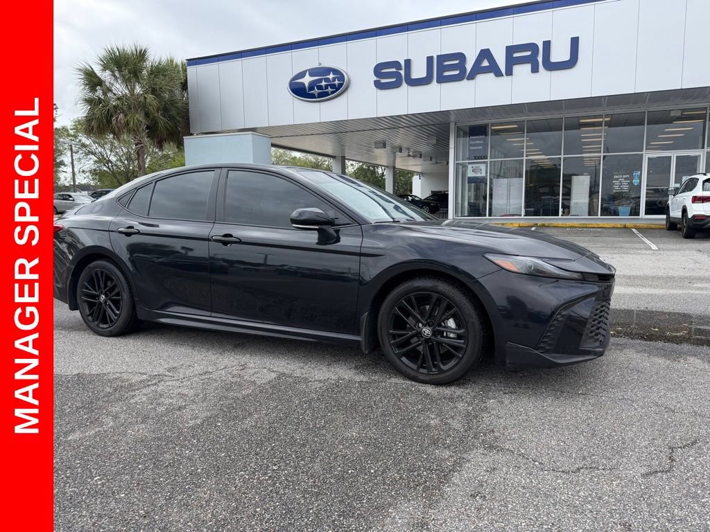 Used 2025 Toyota Camry SE