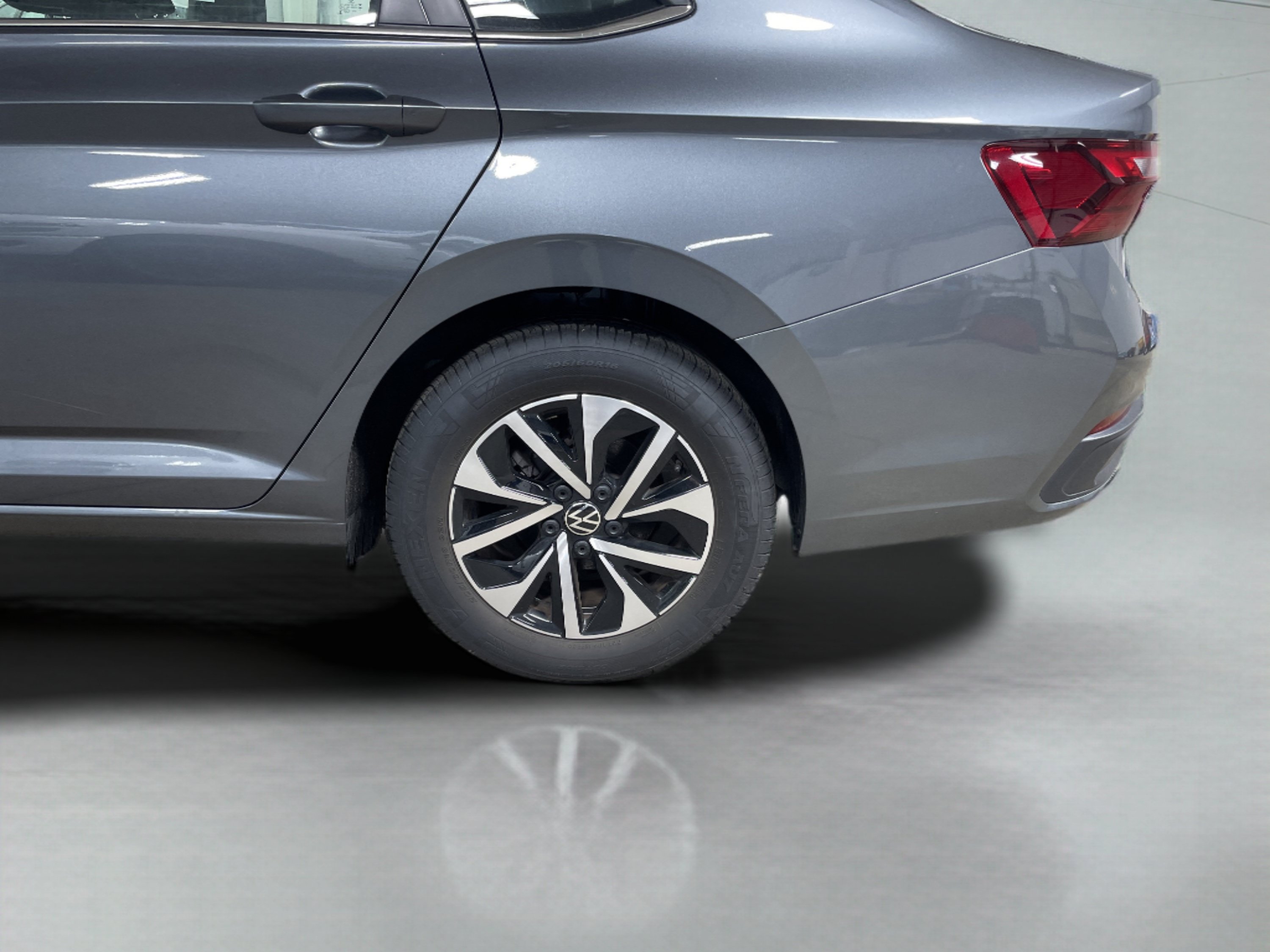 Used 2025 Volkswagen Jetta S FWD image 22