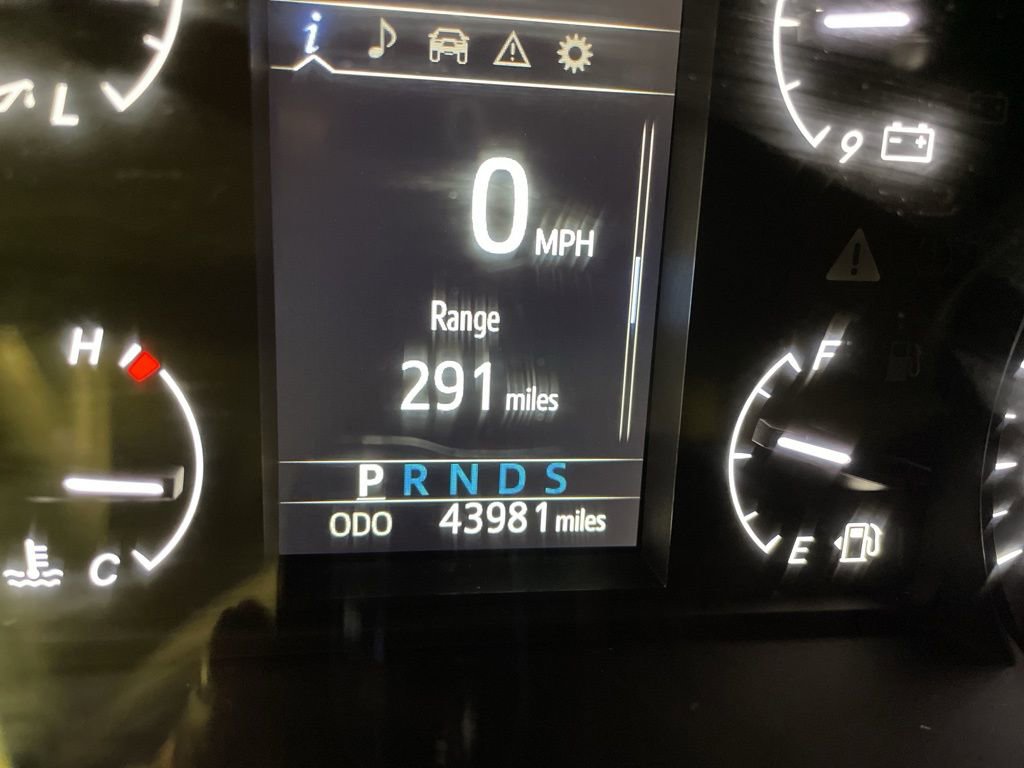 Used 2022 Toyota Sequoia TRD Sport AWD/4WD image 13