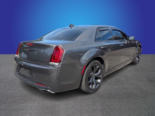 Used 2022 Chrysler 300 S RWD image 5